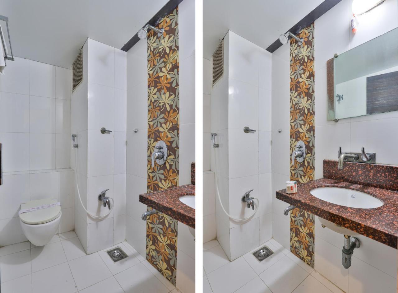 Oyo 2351 Hotel Golden Plaza Ahmedabad Bagian luar foto